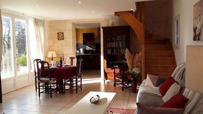 photo1