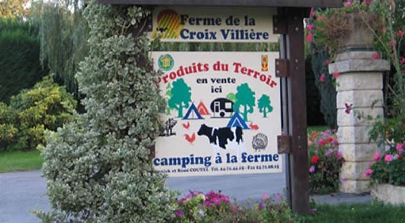 Camping de la "CROIX VILLIÉRE" - COUTEL Annick