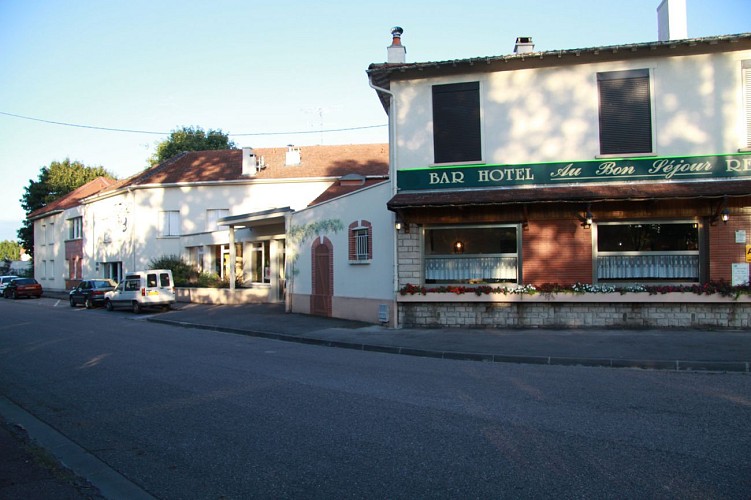 Hôtel-Restaurant "Au Bon Séjour"