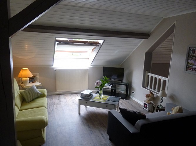 CHAMBRE D'HÔTES À VAIVRE ET MONTOILLE_3