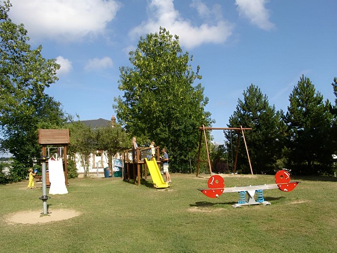Camping la Vallée - Houlgate - jeux pour enfants