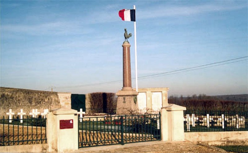Nécropole Militaire Nationale de Courgivaux