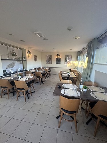 restaurant-table-alauna-picauville-4