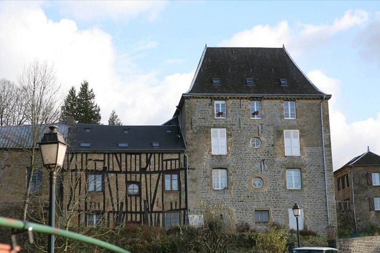 Maison Forte - Château de la Moncelle