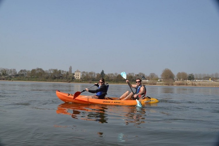 L.A. Kayak