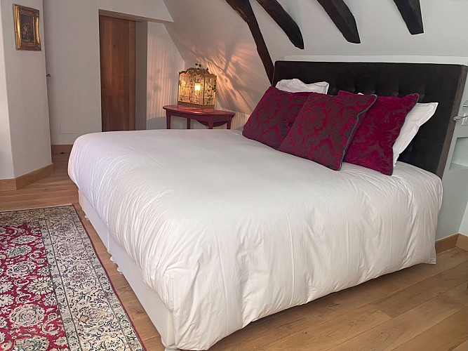 chambre apolline vue lit