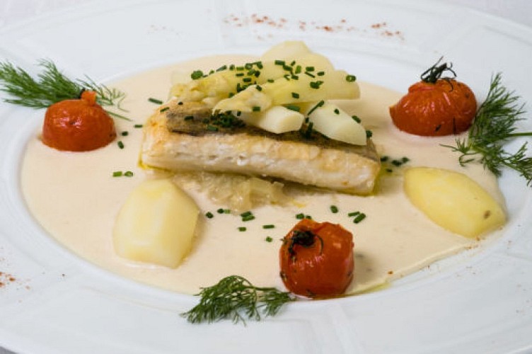LES FINES HERBES RESTAURANT