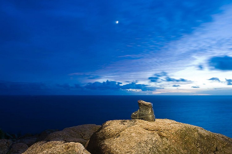 9 Símbolos en el fin del mundo