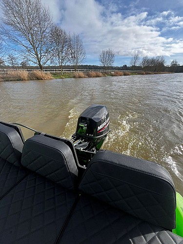 Location de bateau sans permis avec Anjou Nautic - Le Lion d'Angers
