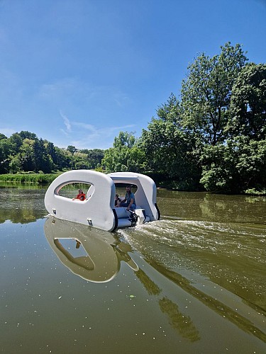 Location de bateau sans permis avec Anjou Nautic - Le Lion d'Angers
