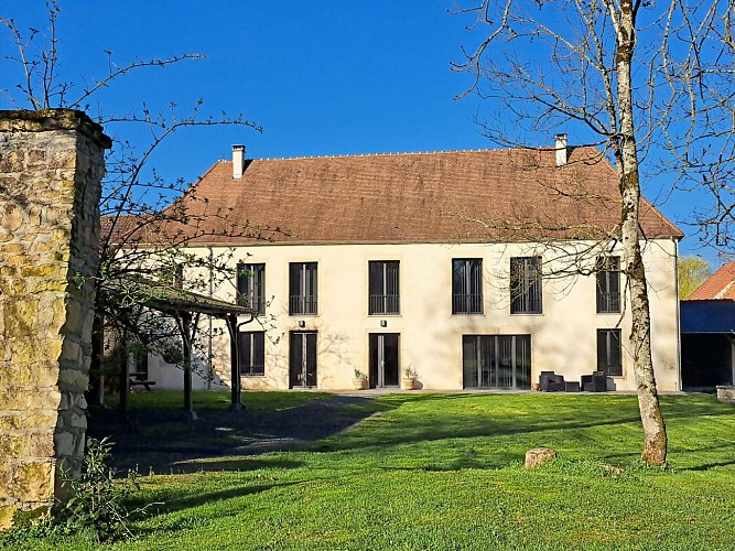maison + extérieur + garage