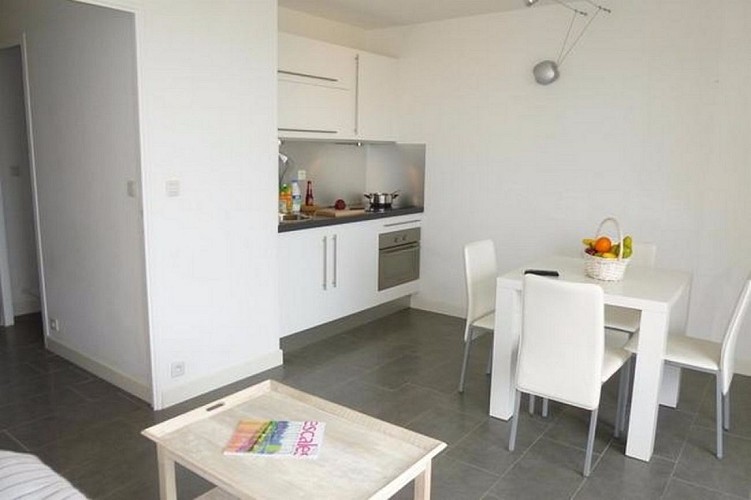 Sj660-406 - 085ms001149