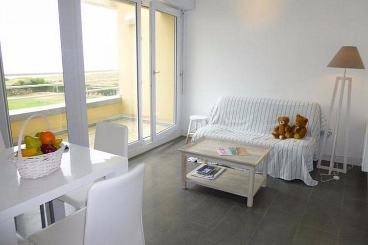 Sj660-406 - 085ms001149