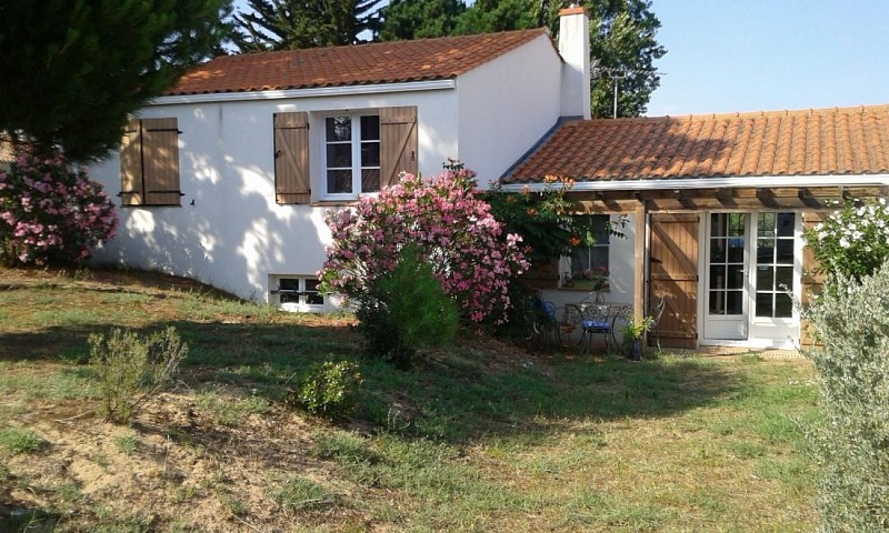 Maison familiale à 800m de la Plage !