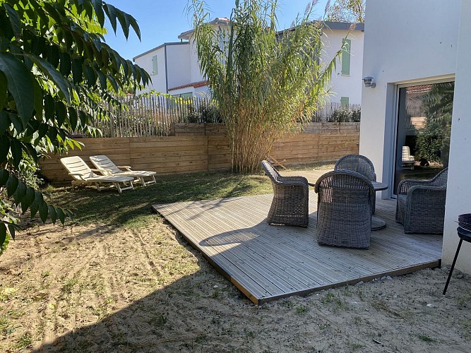La maison des peupliers  à 80m de la plage
