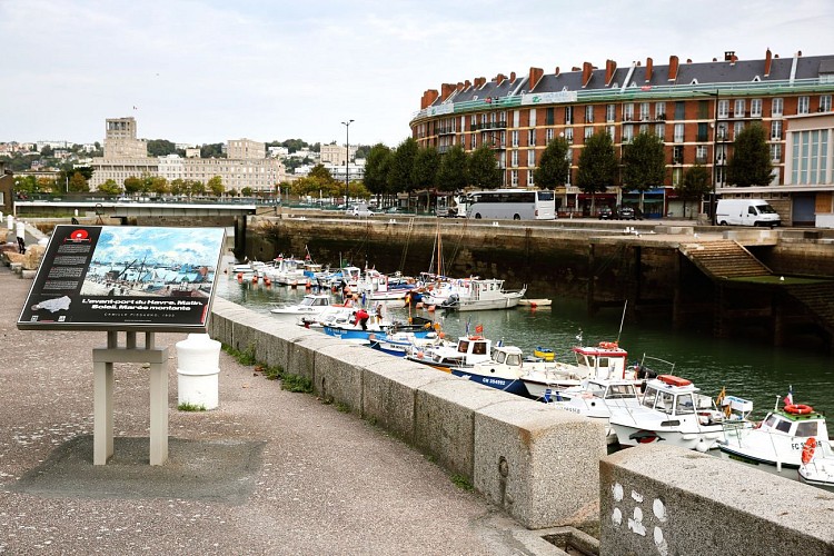 Table de lecture impressionniste n° 4 - Avant-port du Havre