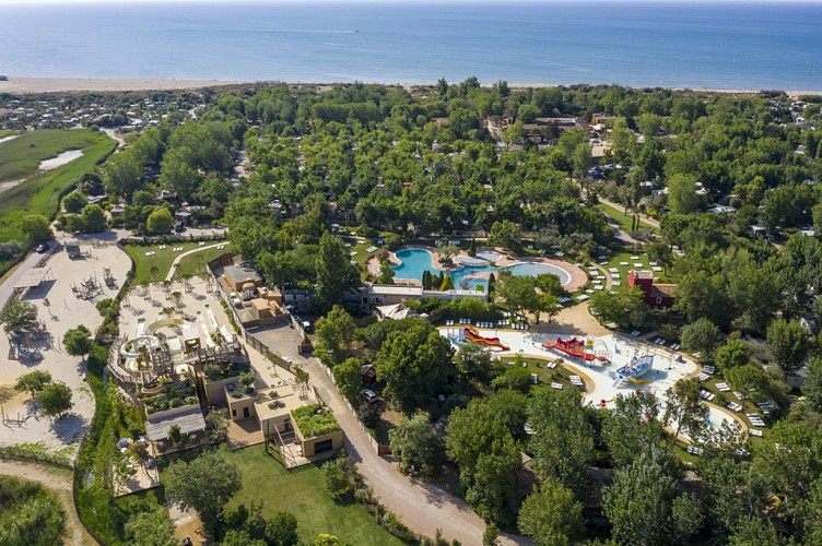 Vue-aerienne-Le-Serignan-Plage_2