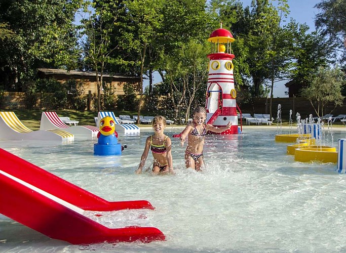 jeux-aquatique-Le-Serignan-Plage_9