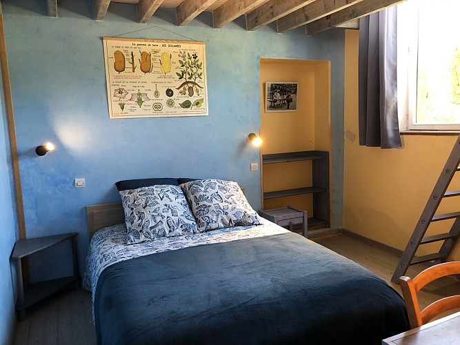 L'école Buissionnière Chambres et table d'hôtes la Celle dunoise