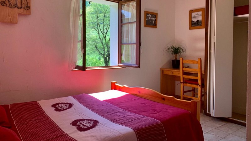 auberge-d-astau-oo-chambre-double-pyrenees31