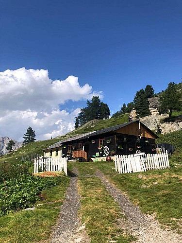 Etache Farm