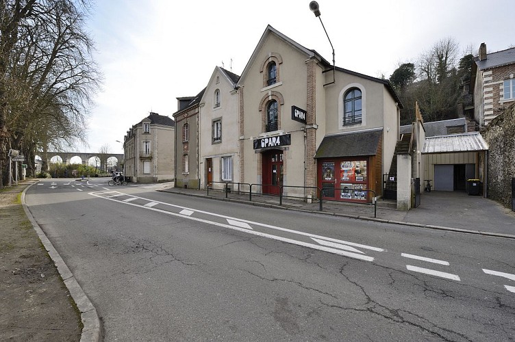 6PAR4 - Scène de musiques actuelles