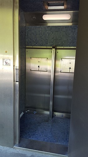 Öffentliche Toiletten "Lormay"