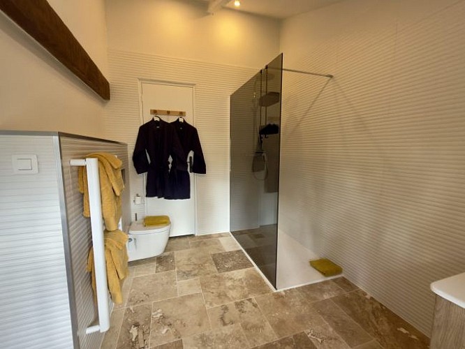 Salle de bain suite M