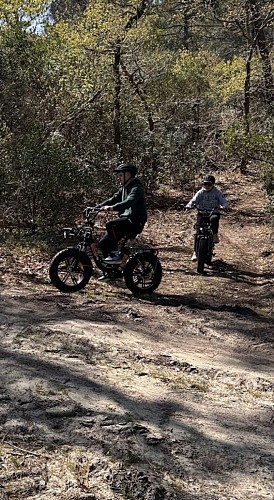 balade en fat bike dans la fôret