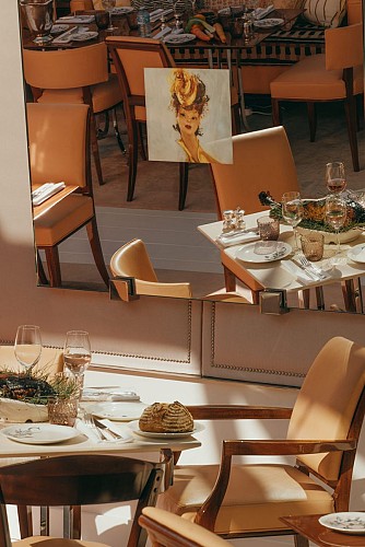 Villa_Colette_Cap_Ferret_Starck_Julius_Hirtzberger_restaurant - lunch_L1140443