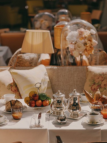 Villa_Colette_Cap_Ferret_Starck_Julius_Hirtzberger_restaurant - breakfast_L1140384