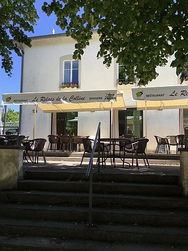 Restaurant le relais de la colline "chez fanette"