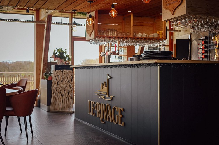 Restaurant le Rivage à Froidchapelle