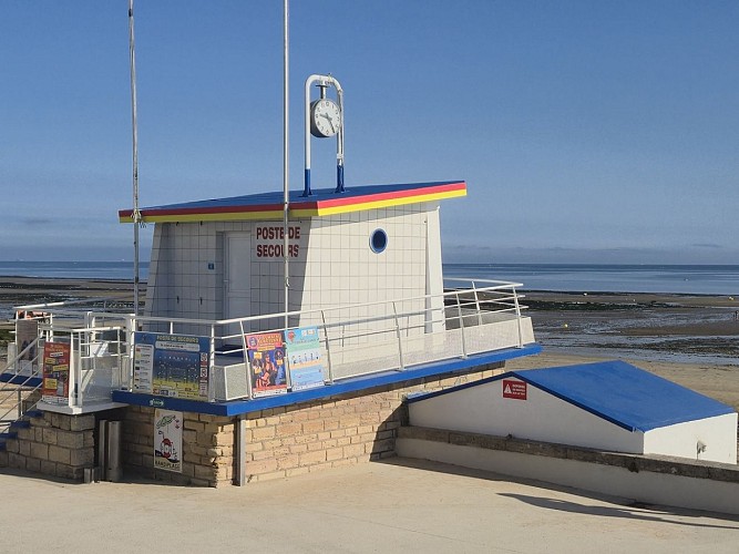 2025-langrune-poste-de-secours-credit-nathalie-papouin