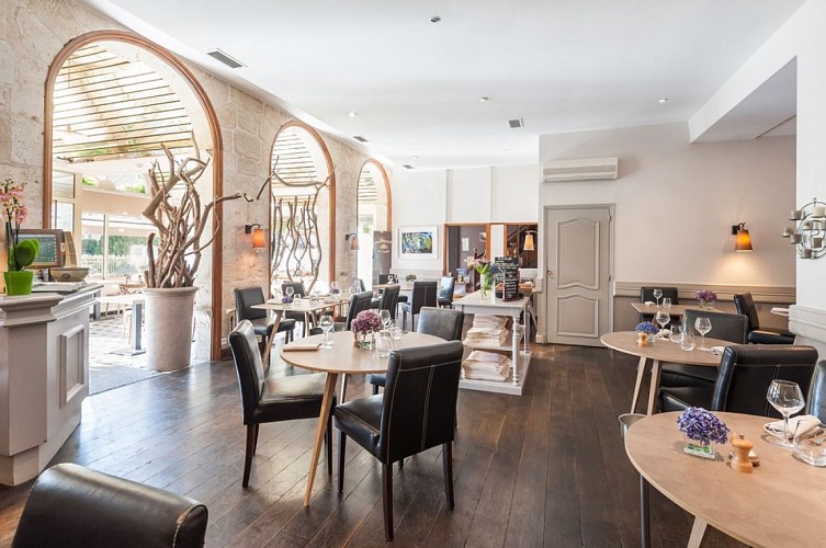 Le restaurant "Les Glycines" à Melle