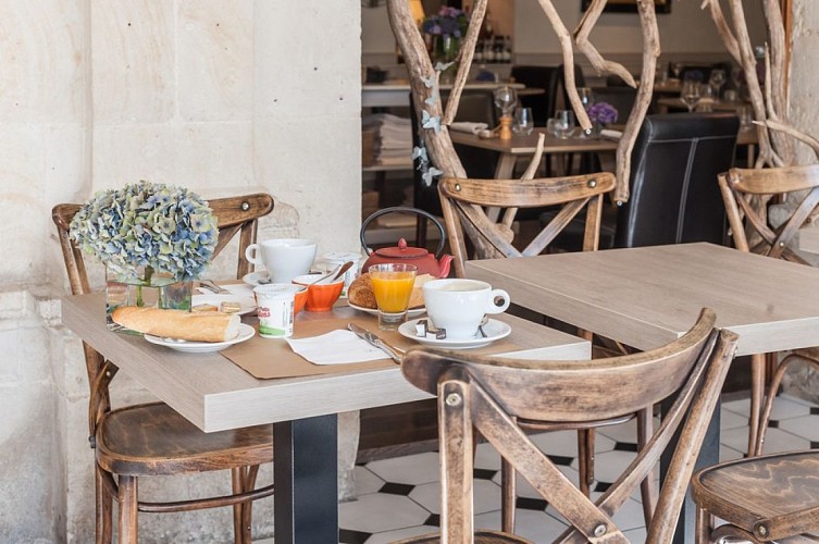 Le restaurant "Les Glycines" à Melle