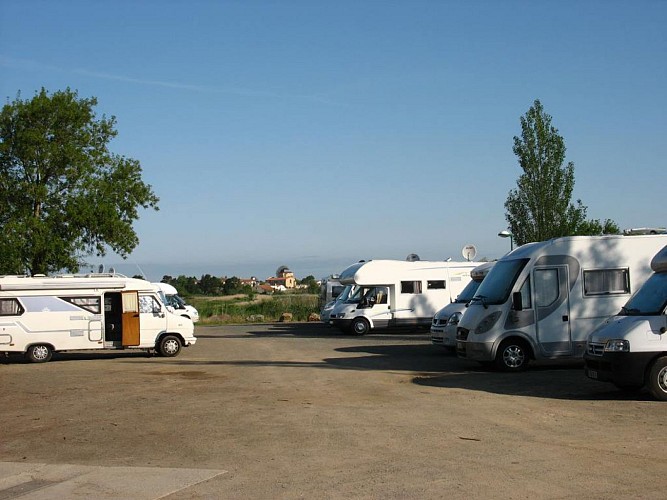 Aire camping-car park - Le Goulet