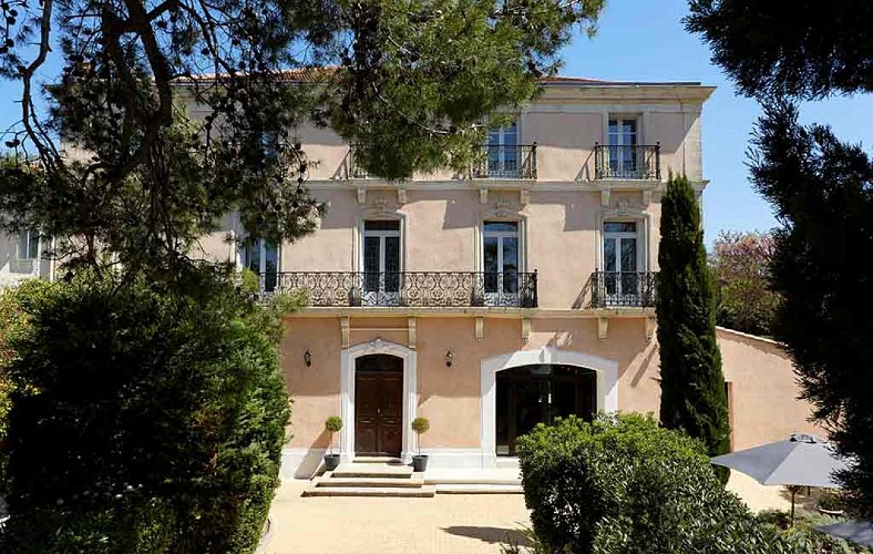 HÔTEL SAINT ALBAN