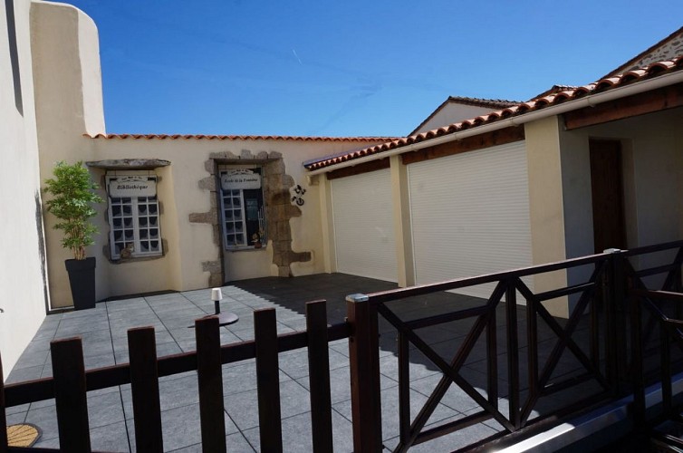 Les Logis La Fontaine - Maison Tournesol