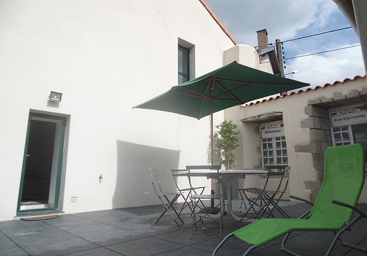 Les Logis La Fontaine - Maison Tournesol