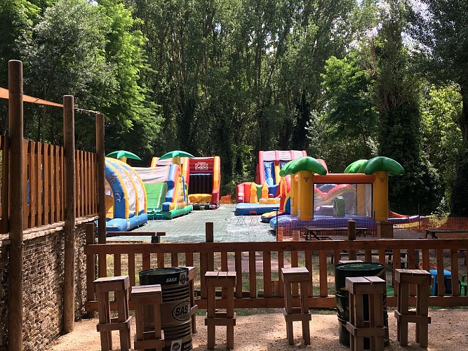Cèze Park - Parc de châteaux gonflables