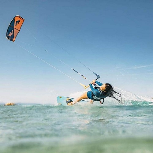 Hibiskite