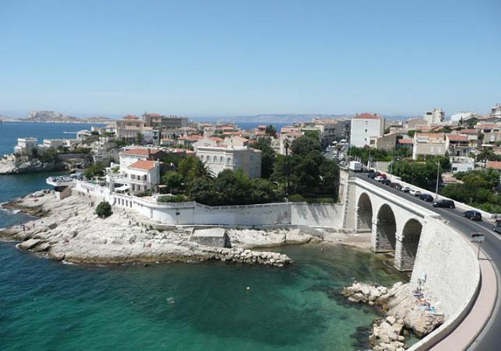 Tour de Marseille en bus à impériale - Arrêts multiples - Pass 1 ou 2 jours