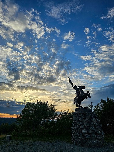 Statue de Jeanne D'arc à cheval