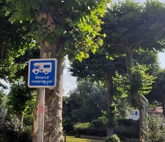 camping-car-panneau