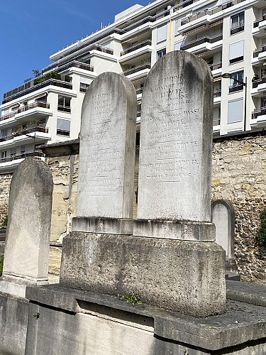 Tombe d'Alexis-Louis Lepaute au cimetière Nord de Saint-Mandé