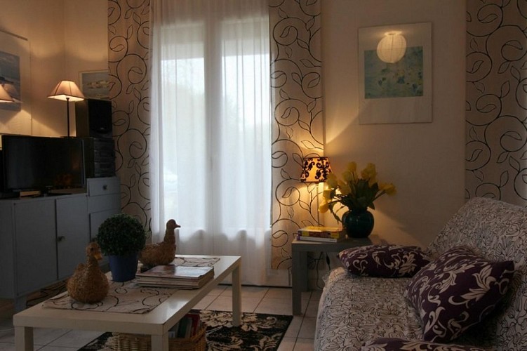Gite-de-Cezac-Salon-800x600-Pierrot-Cezac-Credit-GDFGironde