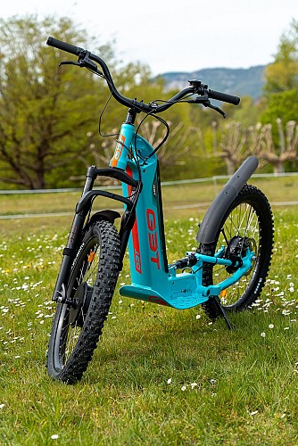 Discovery tours on all-terrain electric scooters