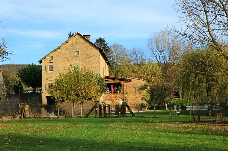 Guest Rooms at Le Moulin du Violet