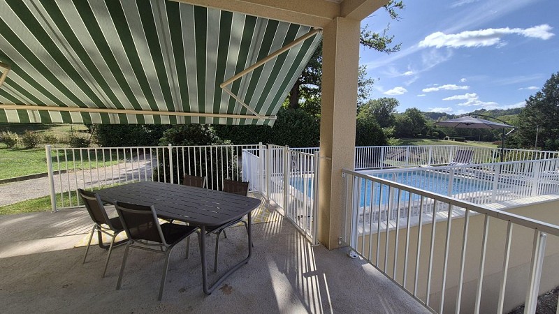 Maison de Verdure climatisée et piscine chauffée